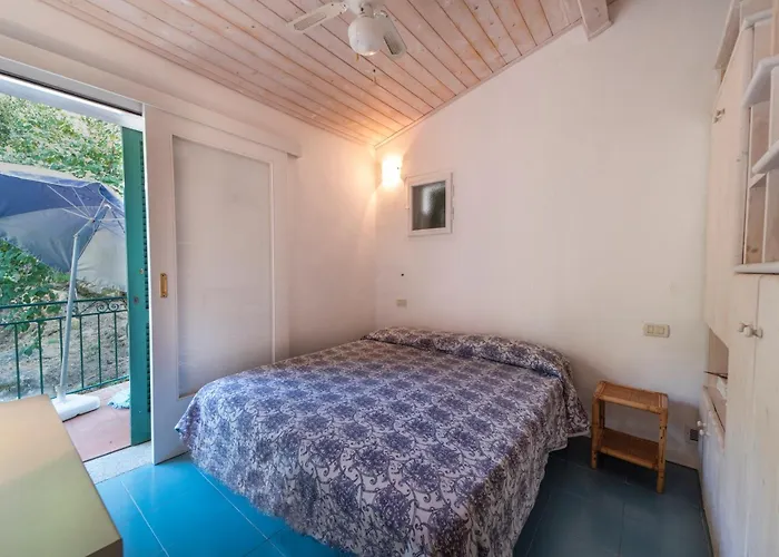 Casa Greta アパート SantʼAndrea
